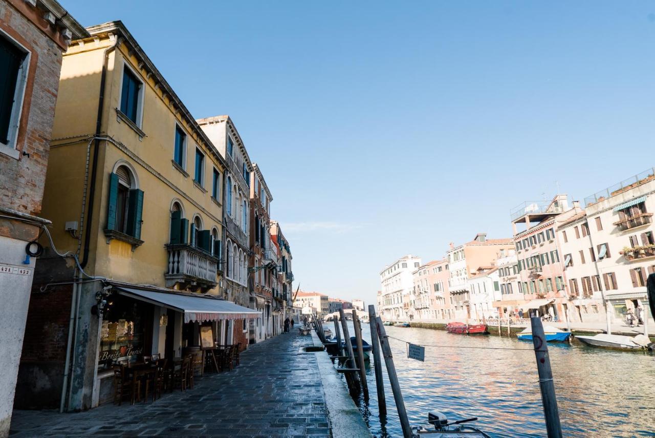 Casa Virginia Direct At The Canal Cannaregio With Own Roof Terrace Венеція Екстер'єр фото