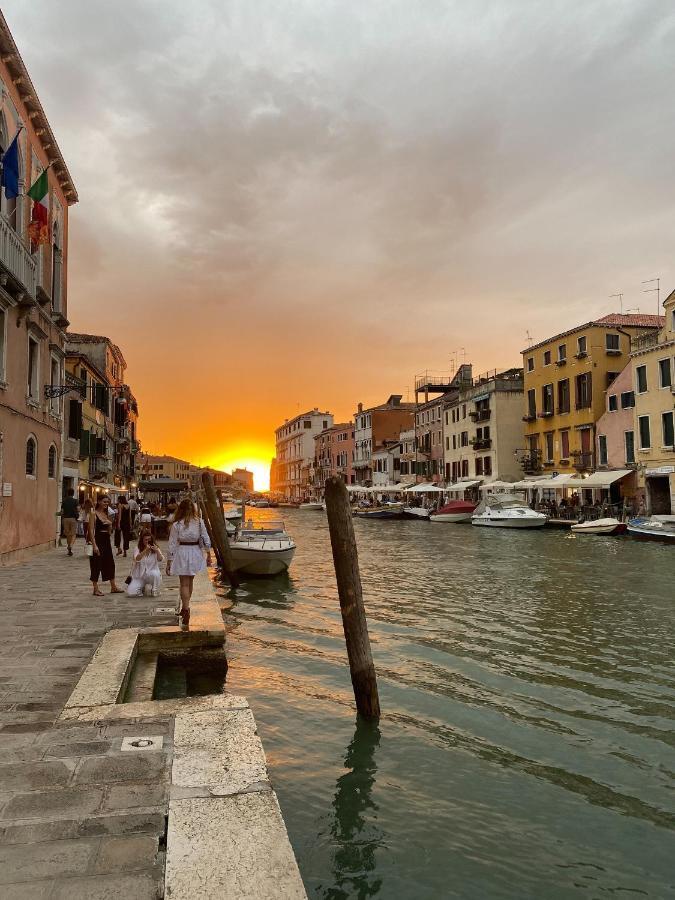 Casa Virginia Direct At The Canal Cannaregio With Own Roof Terrace Венеція Екстер'єр фото