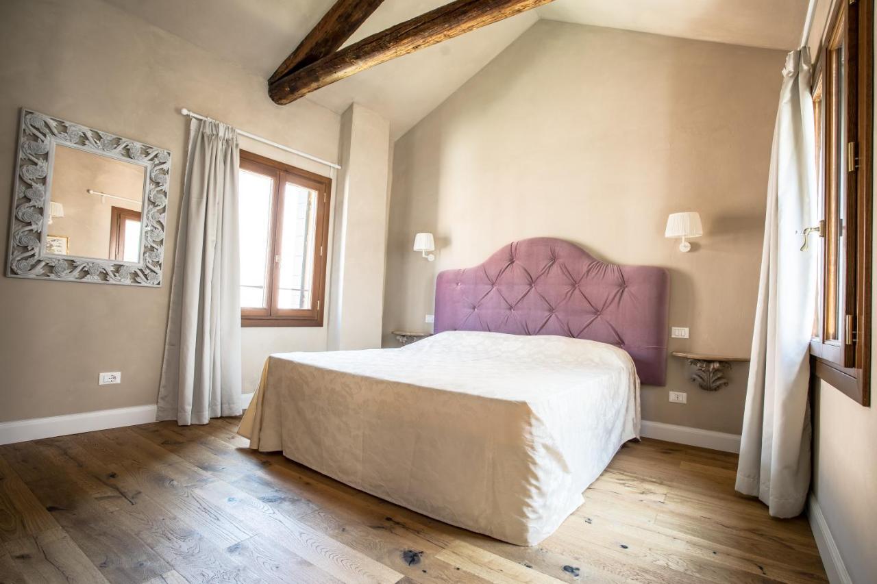 Casa Virginia Direct At The Canal Cannaregio With Own Roof Terrace Венеція Екстер'єр фото