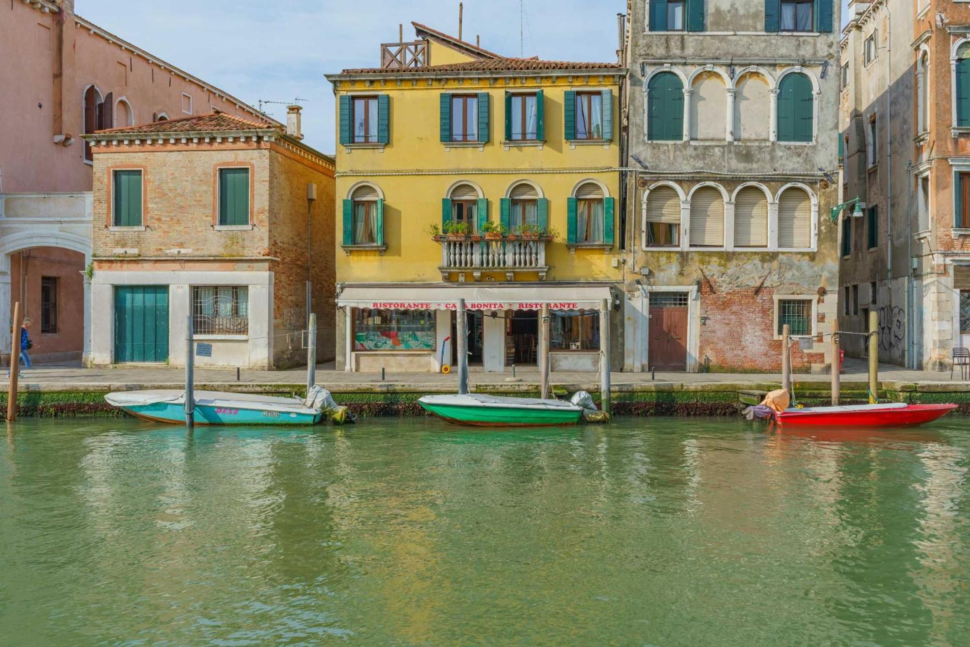 Casa Virginia Direct At The Canal Cannaregio With Own Roof Terrace Венеція Екстер'єр фото
